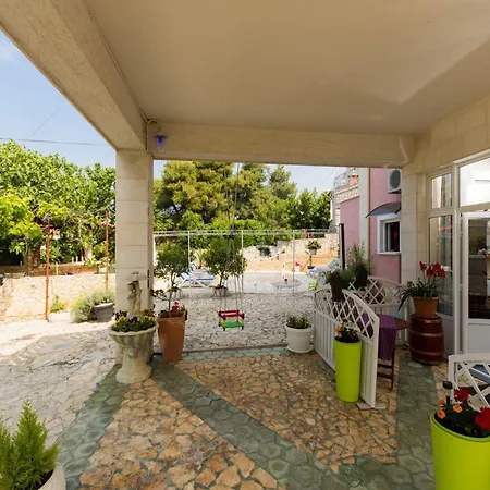 Stil * Trogir